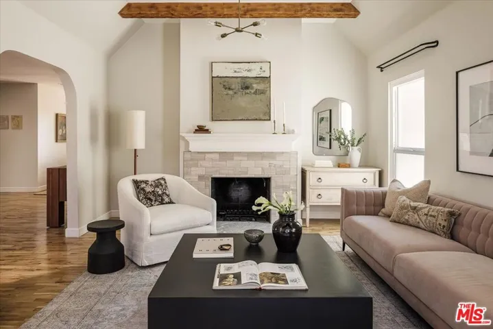 5166 High Crest Avenue, Los Angeles, California 90041