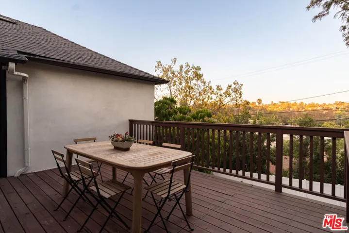 5166 High Crest Avenue, Los Angeles, California 90041