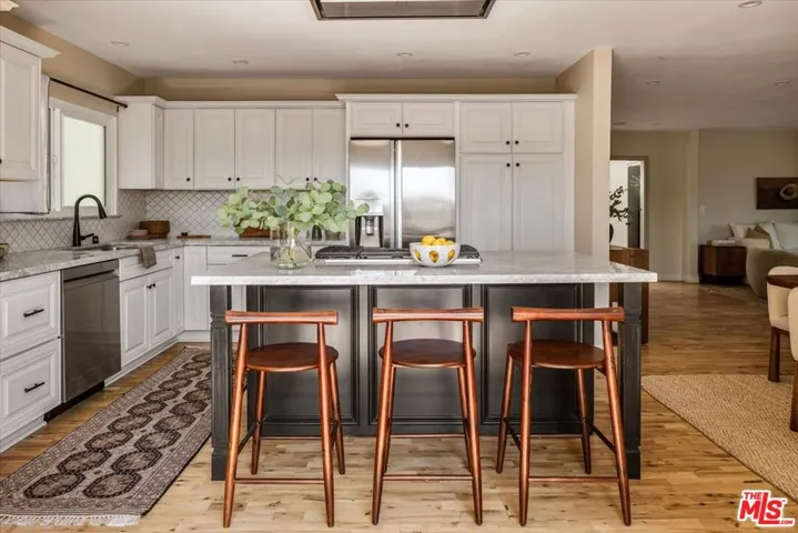 5166 High Crest Avenue, Los Angeles, California 90041