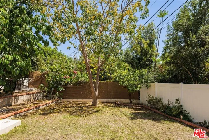 5166 High Crest Avenue, Los Angeles, California 90041