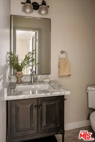5166 High Crest Avenue, Los Angeles, California 90041