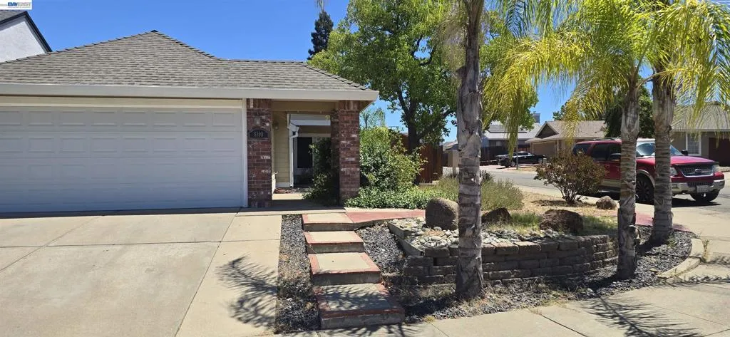8109 Scalford Ct, Sacramento, California 95829