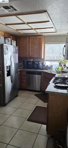 8109 Scalford Ct, Sacramento, California 95829