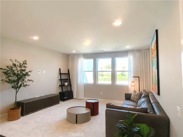 130 Ashpark, Lake Forest, California 92630