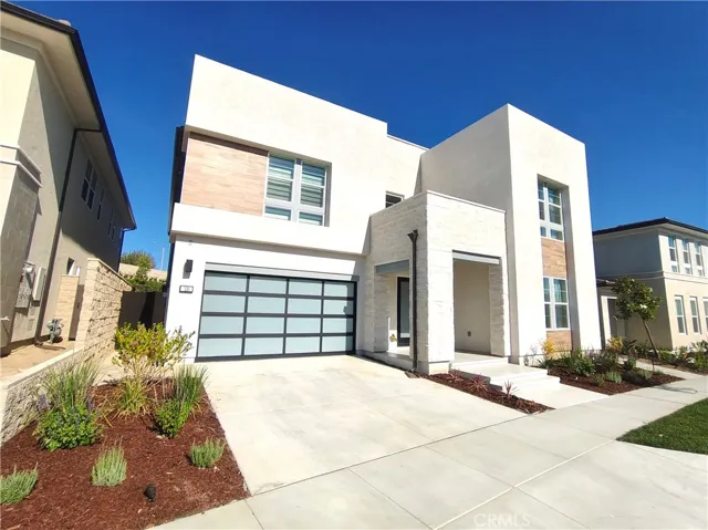 130 Ashpark, Lake Forest, California 92630