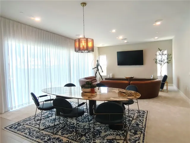 130 Ashpark, Lake Forest, California 92630