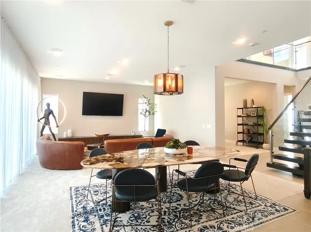 130 Ashpark, Lake Forest, California 92630