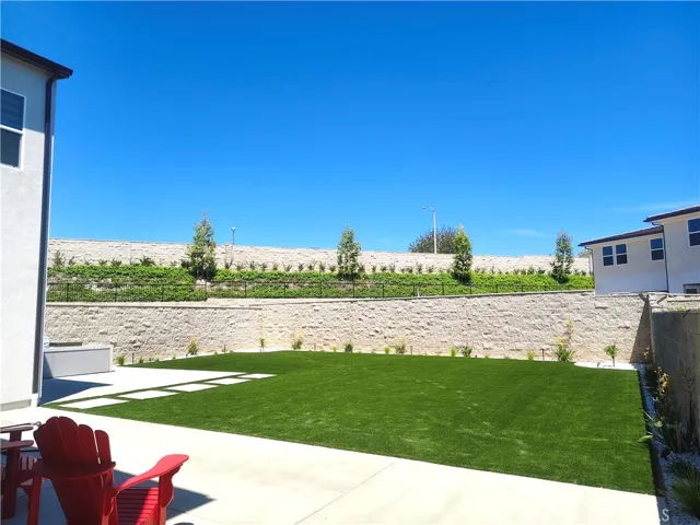 130 Ashpark, Lake Forest, California 92630