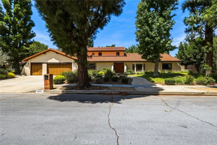 22231 Romar st  Chatsworth 91311. 4 vedrooms, 4 bathrooms. Apx. 3792sqft interior. Apx 18619sqft lot. 3 car garage.