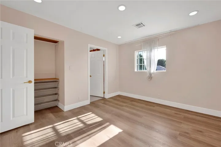 1432 N Catalina Street, Burbank, California 91505