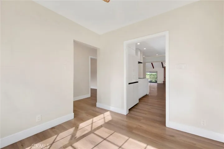1432 N Catalina Street, Burbank, California 91505