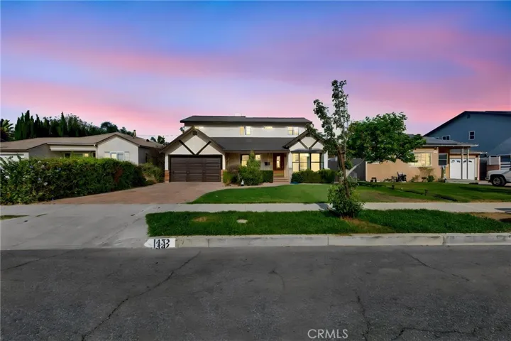 1432 N Catalina Street, Burbank, California 91505