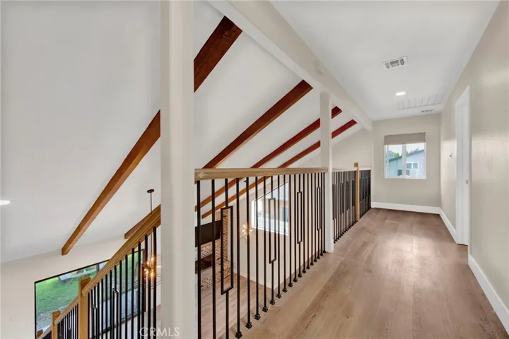 1432 N Catalina Street, Burbank, California 91505
