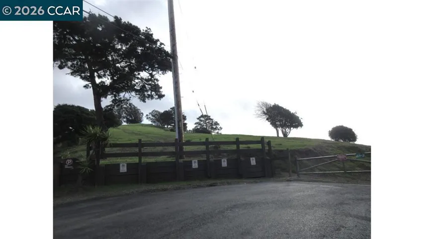 0 Crest Ave, Richmond, California 94801