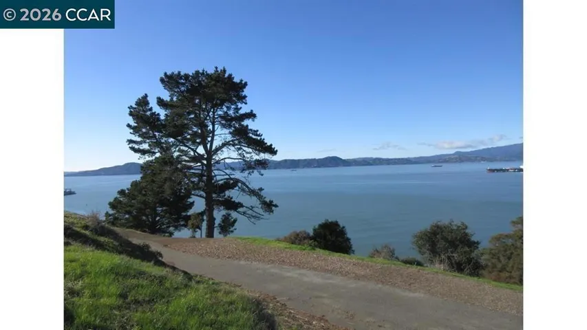 0 Crest Ave, Richmond, California 94801