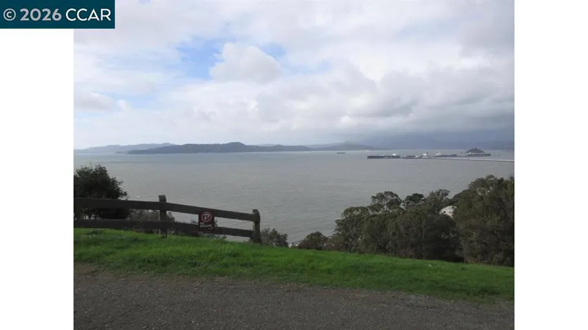 0 Crest Ave, Richmond, California 94801