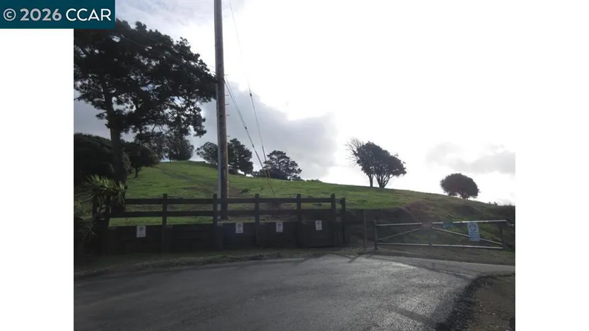 0 Crest Ave, Richmond, California 94801