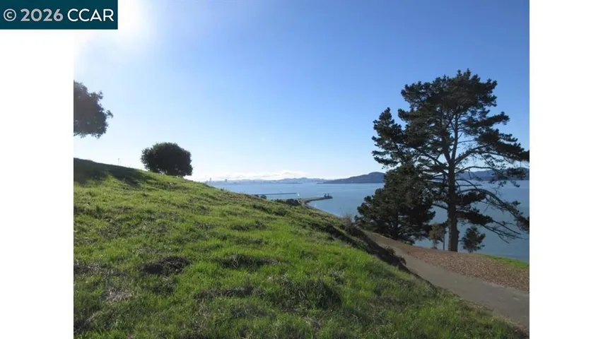 0 Crest Ave, Richmond, California 94801