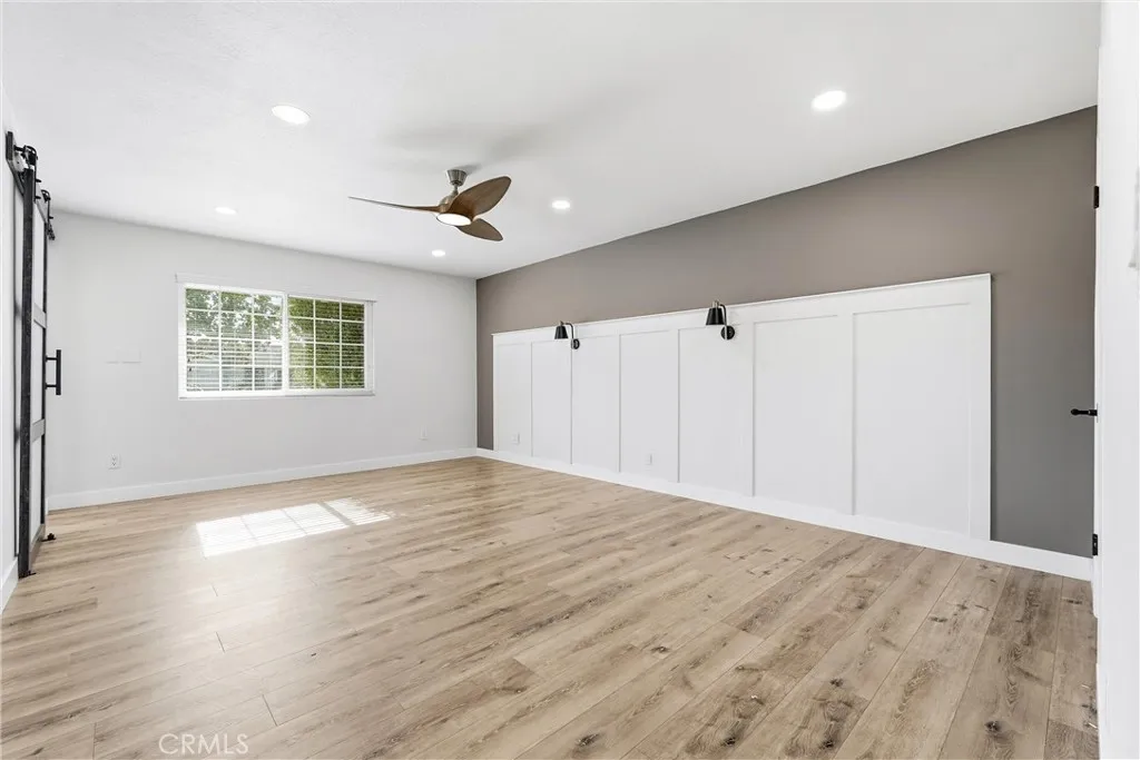 1467 N Kathleen