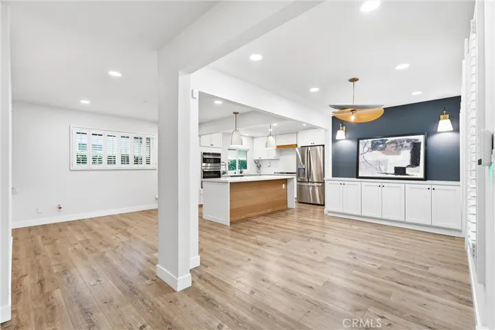 Kitchen Area / Dining Area
