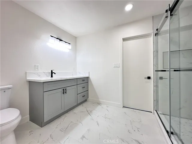 1919 Sherry Lane 46, Santa Ana, California 92705
