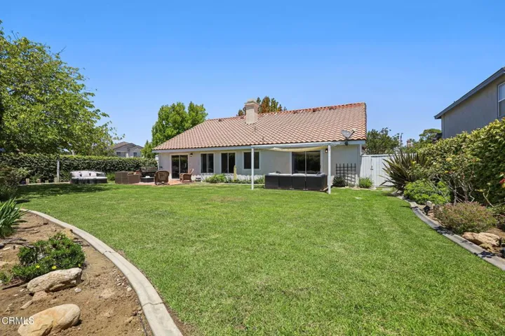 2581 Lake Dr