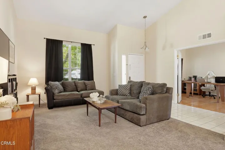 2581 Lake Dr