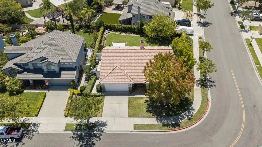 2581 Lake Dr