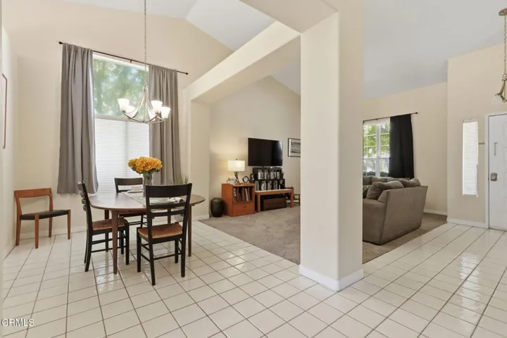 2581 Lake Dr