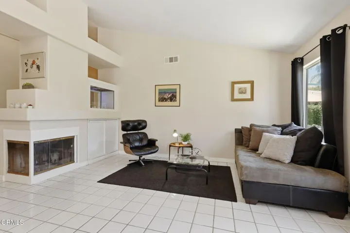 2581 Lake Dr