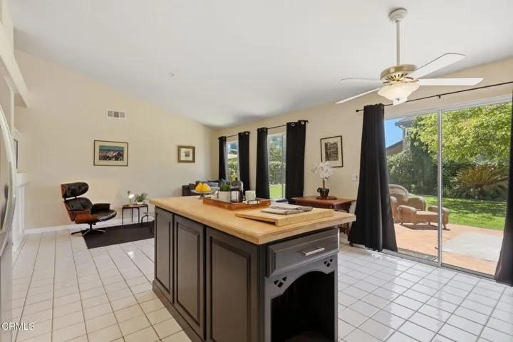 2581 Lake Dr