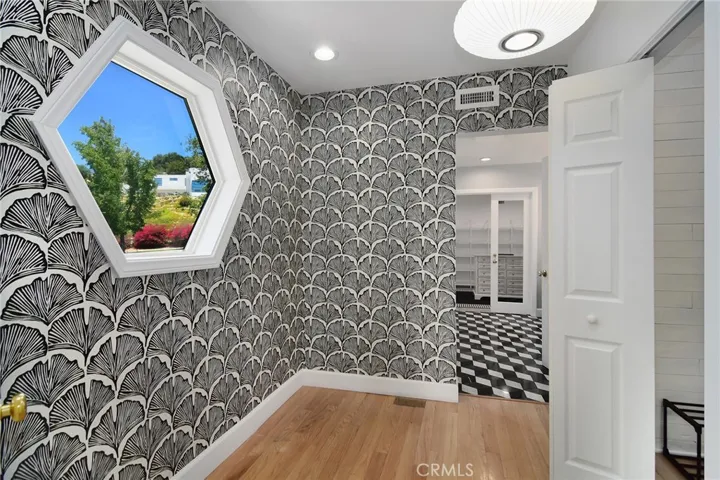 130 Dapplegray Road, Bell Canyon, California 91307