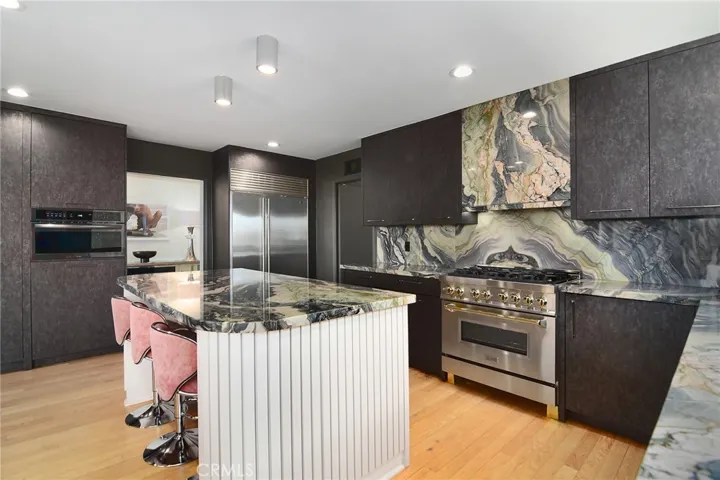 130 Dapplegray Road, Bell Canyon, California 91307