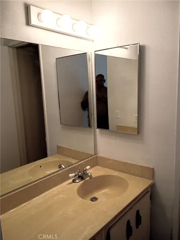 20234 Cantara, Los Angeles, California 91306