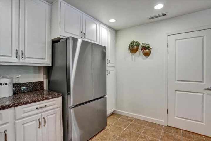 39 Bassett Street, San Jose, California 95110