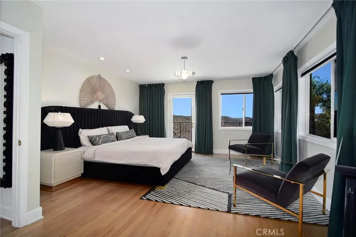 130 Dapplegray Road, Bell Canyon, California 91307