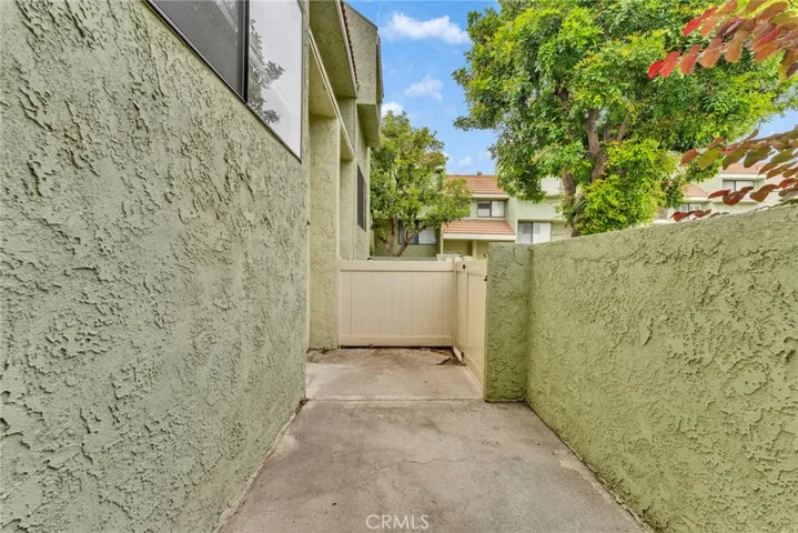 1814 Seattle Street, West Covina, California 91790