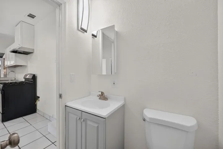 2446 Van Winkle Lane, San Jose, California 95116
