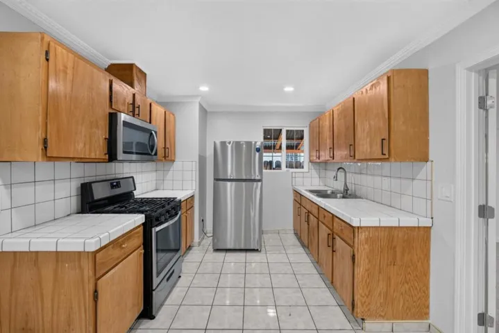 2446 Van Winkle Lane, San Jose, California 95116