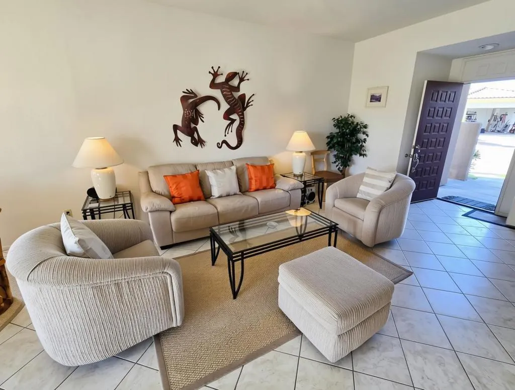 Living Room and Entry