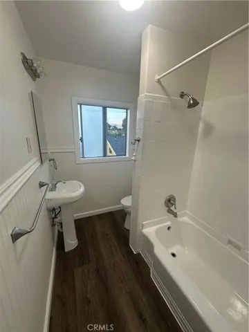 3241 Santa Ana, Huntington Park, California 90255