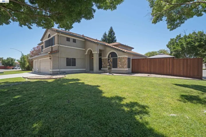 2179 Carol Ann Dr, Tracy, California 95377