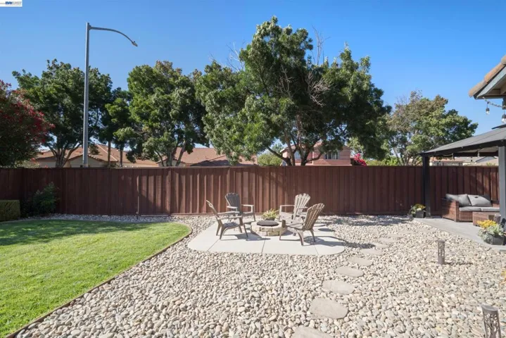 2179 Carol Ann Dr, Tracy, California 95377
