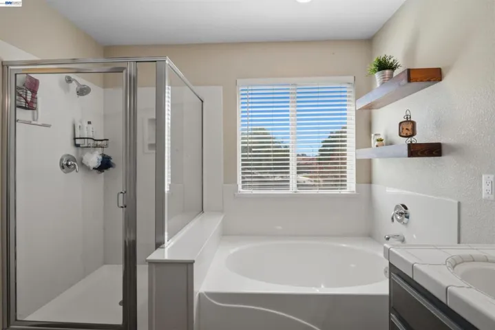 2179 Carol Ann Dr, Tracy, California 95377