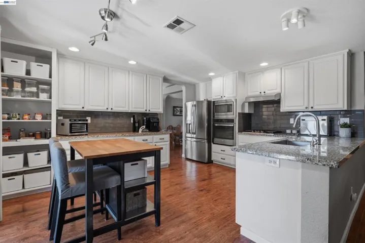 2179 Carol Ann Dr, Tracy, California 95377