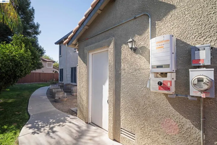 2179 Carol Ann Dr, Tracy, California 95377