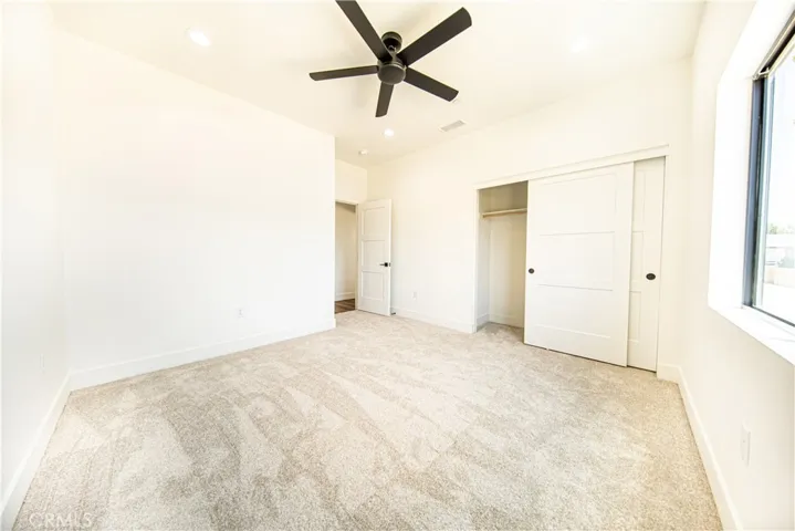 19976 Haida Road, Apple Valley, California 92307