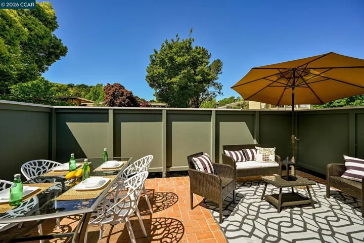 2000 Pine Knoll Dr 2, Walnut Creek, California 94595