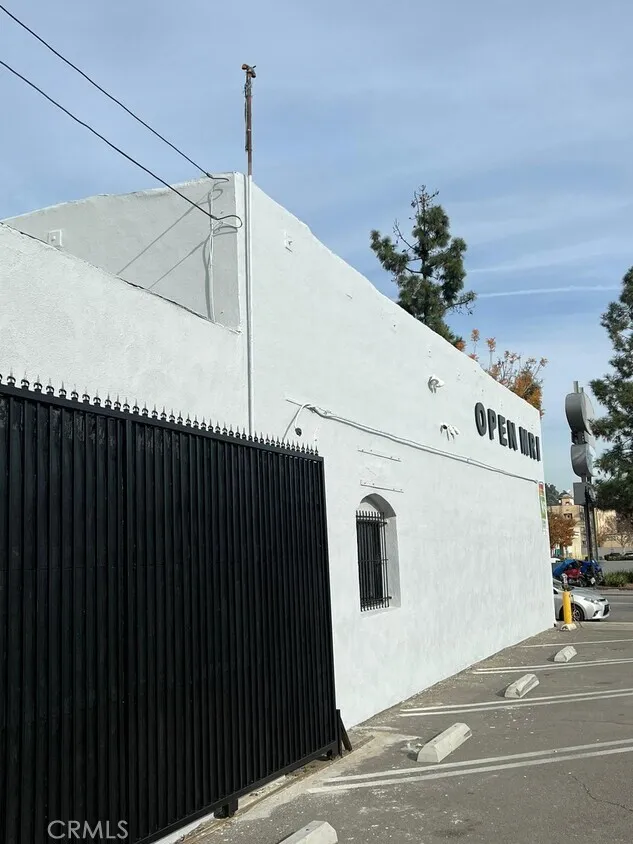 1125 N Vermont