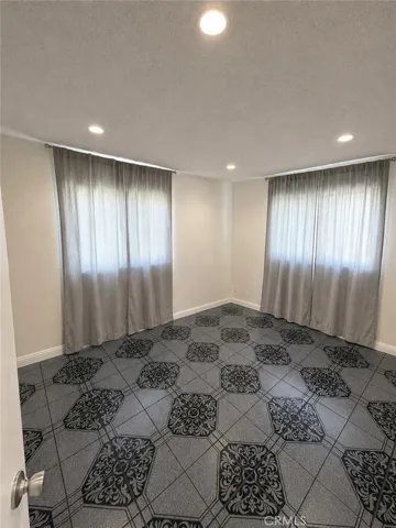 35 W Washington, Pasadena, California 91103